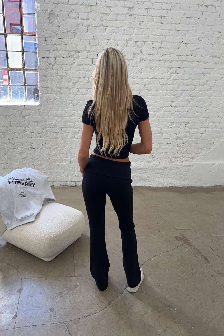 YOGA PANTS