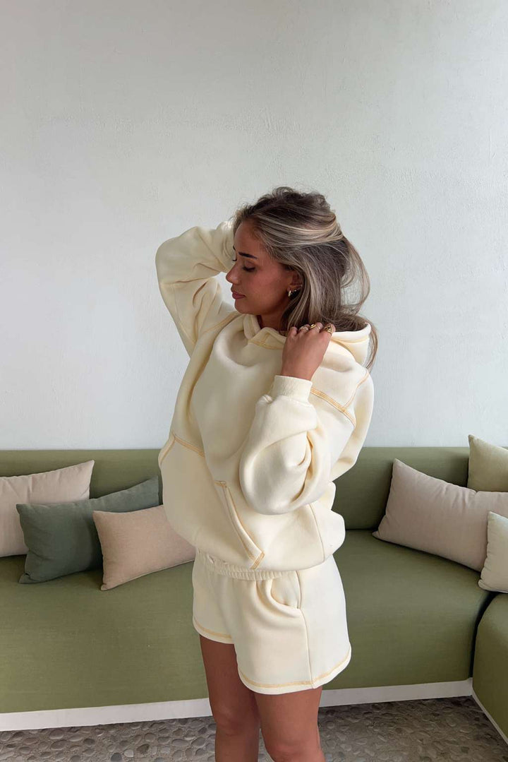 CONTOUR OVERSIZED HOODIE