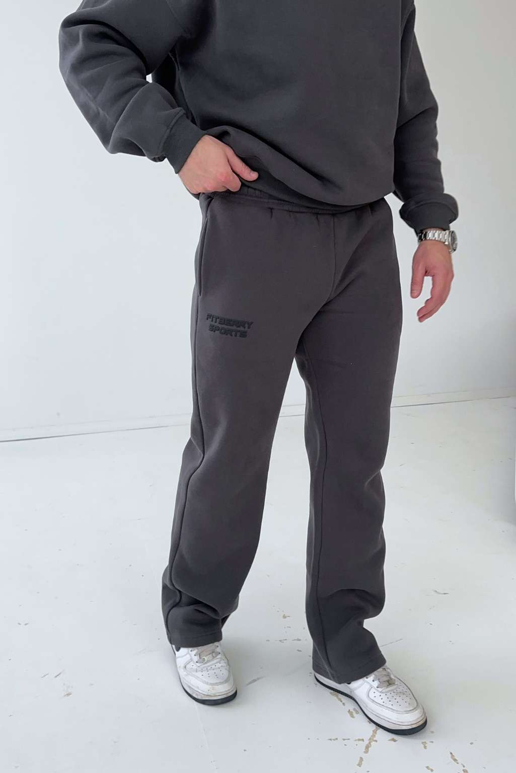 SOLD OUT - ORIGINAL EDIT STRAIGHT LEG JOGGERS